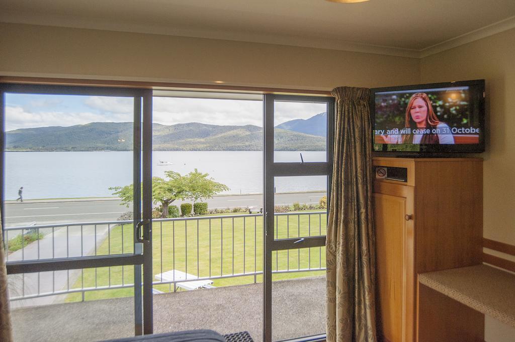 Lakeside Motel & Apartments Te Anau Habitación foto