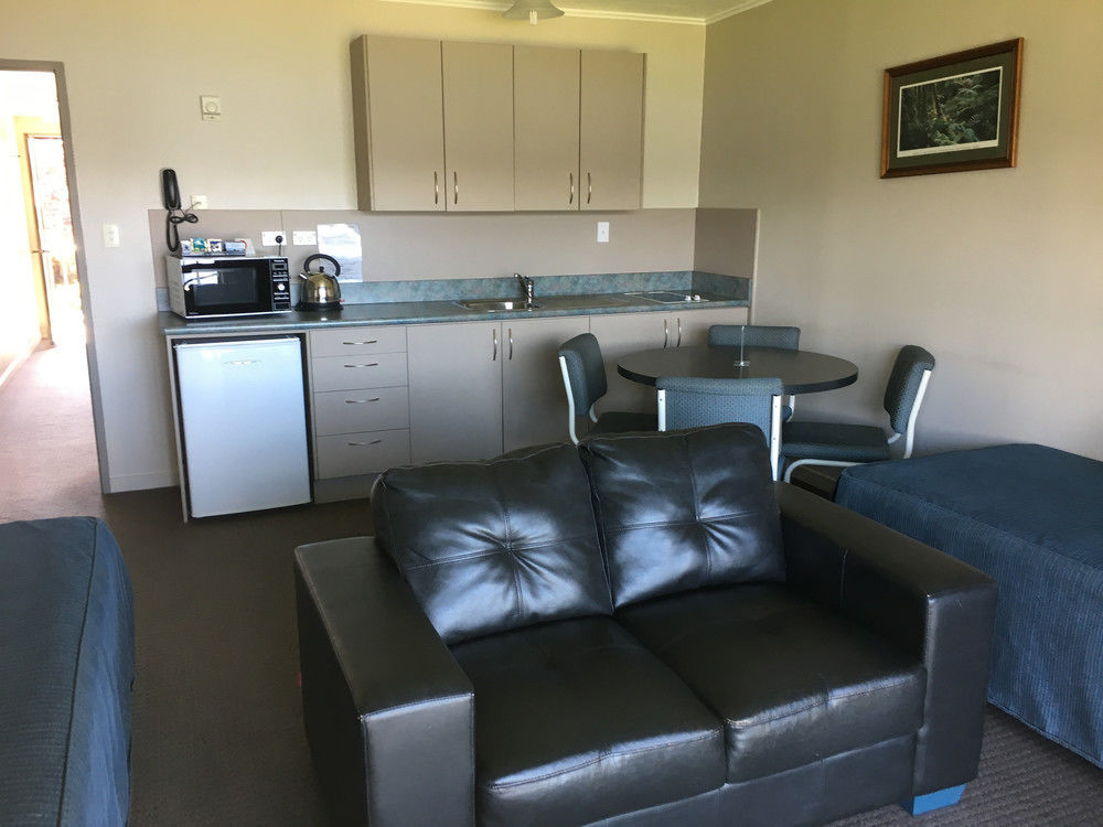 Lakeside Motel & Apartments Te Anau Exterior foto